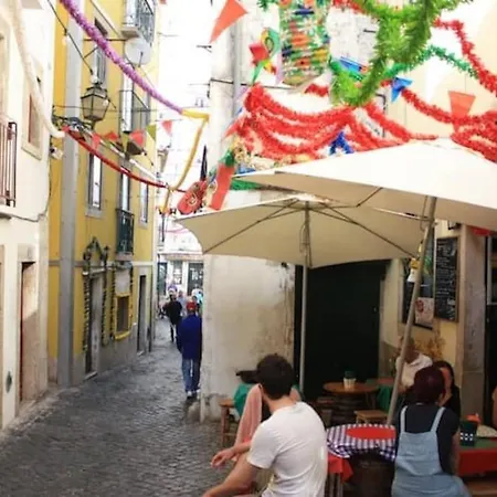 Sweet Alfama, 2 Apartman *