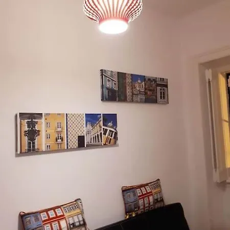 Sweet Alfama, 2 Apartman *